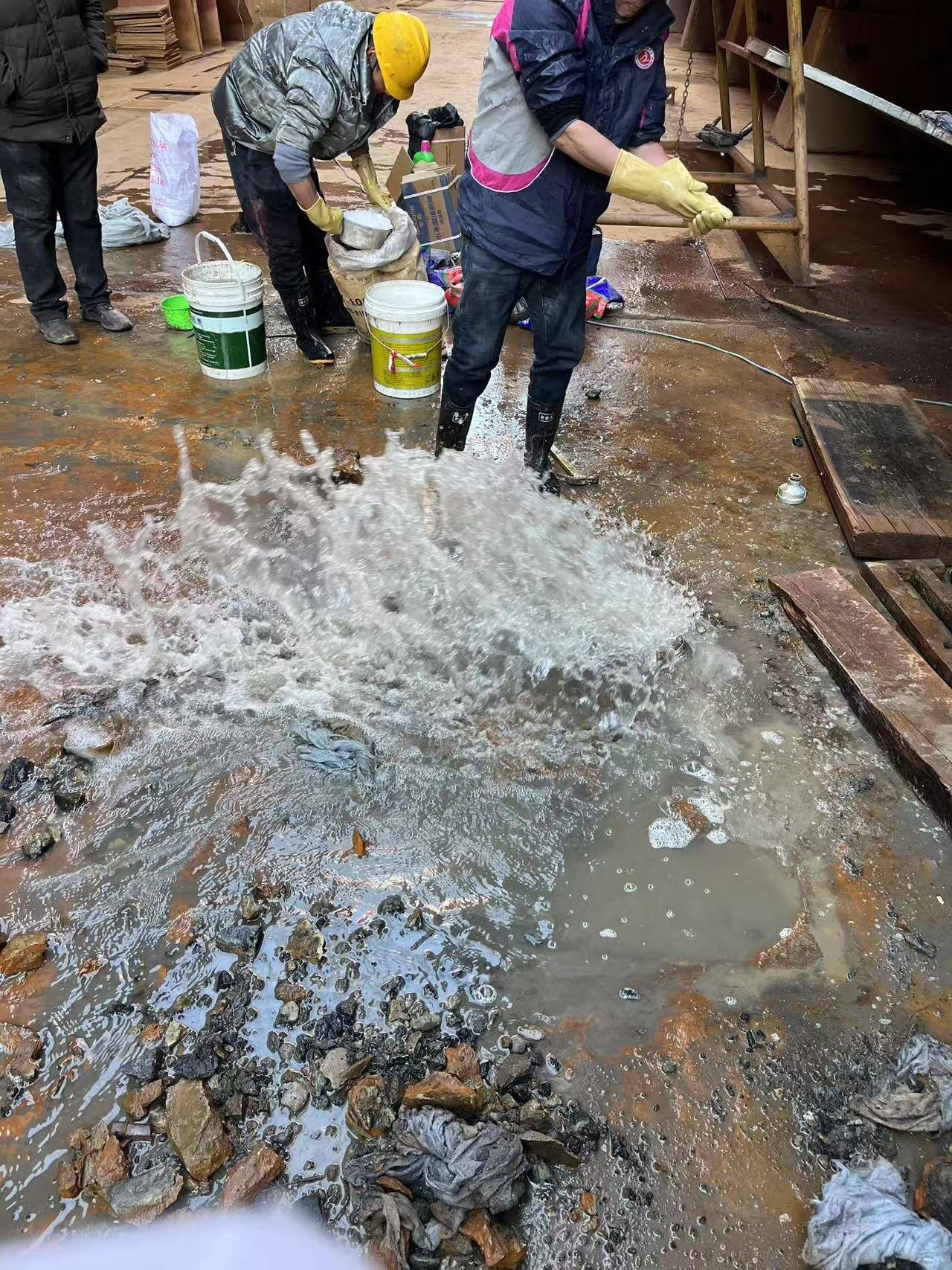 洛阳西工区隧道堵漏